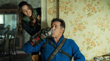 Ash vs Evil Dead 3x6