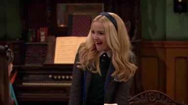 Liv y Maddie 4x5