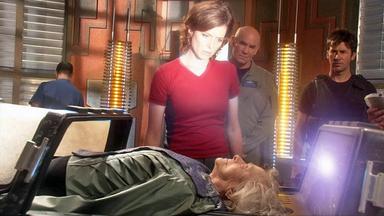 Stargate Atlantis 2x16